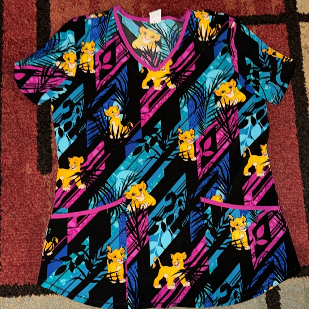 Disney Lion King Scrub‎ Top